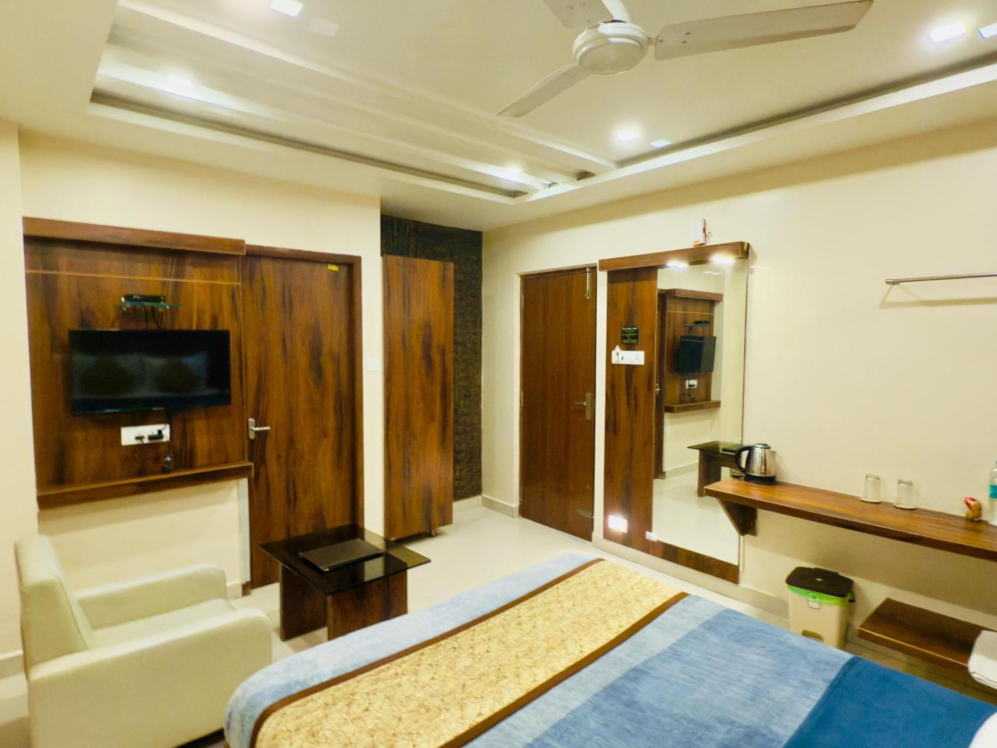 The Hydel Park - Business Class Hotel - Near Central Railway Station Chennai Ngoại thất bức ảnh